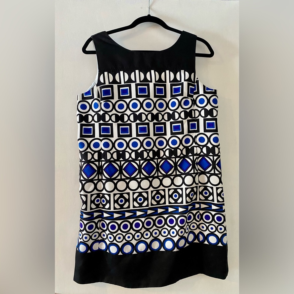 Short retro shift dress